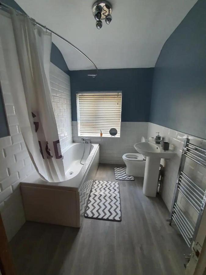 Double Bedroom 96Glc Greater Manchester Middleton  Extérieur photo