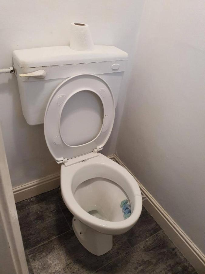 Double Bedroom 96Glc Greater Manchester Middleton  Extérieur photo